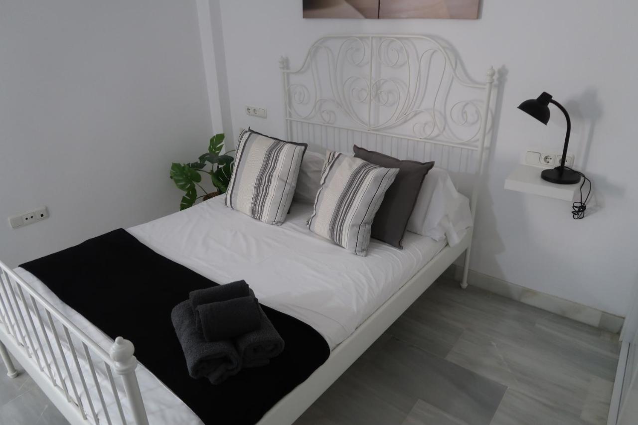 J & E Malaga Center Apartamentos 外观 照片